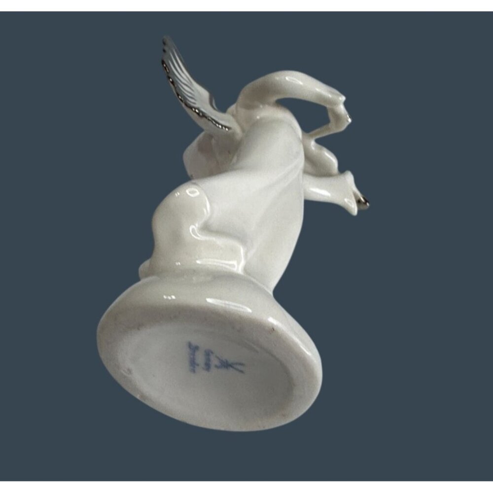 German Dresden Heavenly Band Porcelain Angel Violin Figurine Platinum Trim 5" - Picture 7 of 7